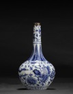 A BLUE AND WHITE 'DRAGON AND PHOENIX' VASE