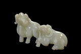 A WHITE JADE CARVED 'DOUBLE RAM' FIGURAL GROUP