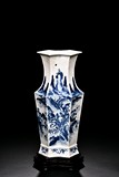 AN OCTAGONAL BLUE AND WHITE 'POEM AND LANDSCAPE' VASE 