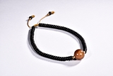 AN AMBER AND PUTI BEAD NECKLACE