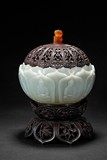 A WHITE JADE 'LOTUS PETAL' CENSER WITH ZITAN COVER
