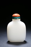 A LARGE WHITE JADE SNUFF BOTTLE