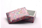 A FAMILLE ROSE 'LOTUS' SQUARE BOX AND COVER